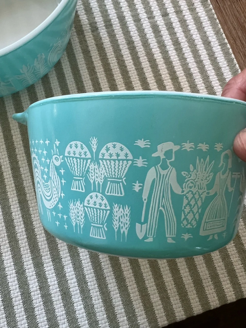Vintage Pyrex Amish Butterprint Bowls